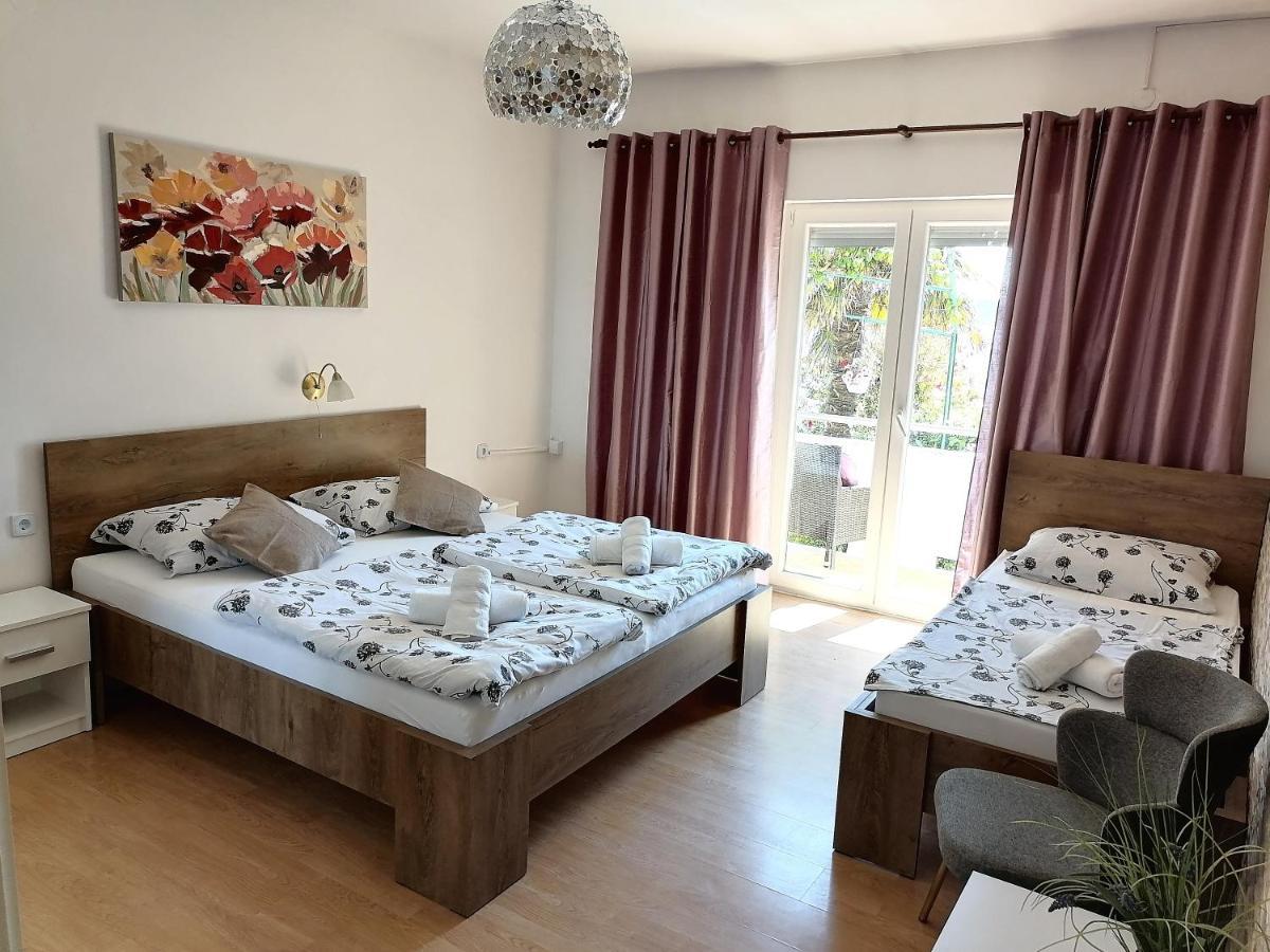 Paradise House At Sea Rab Town Esterno foto