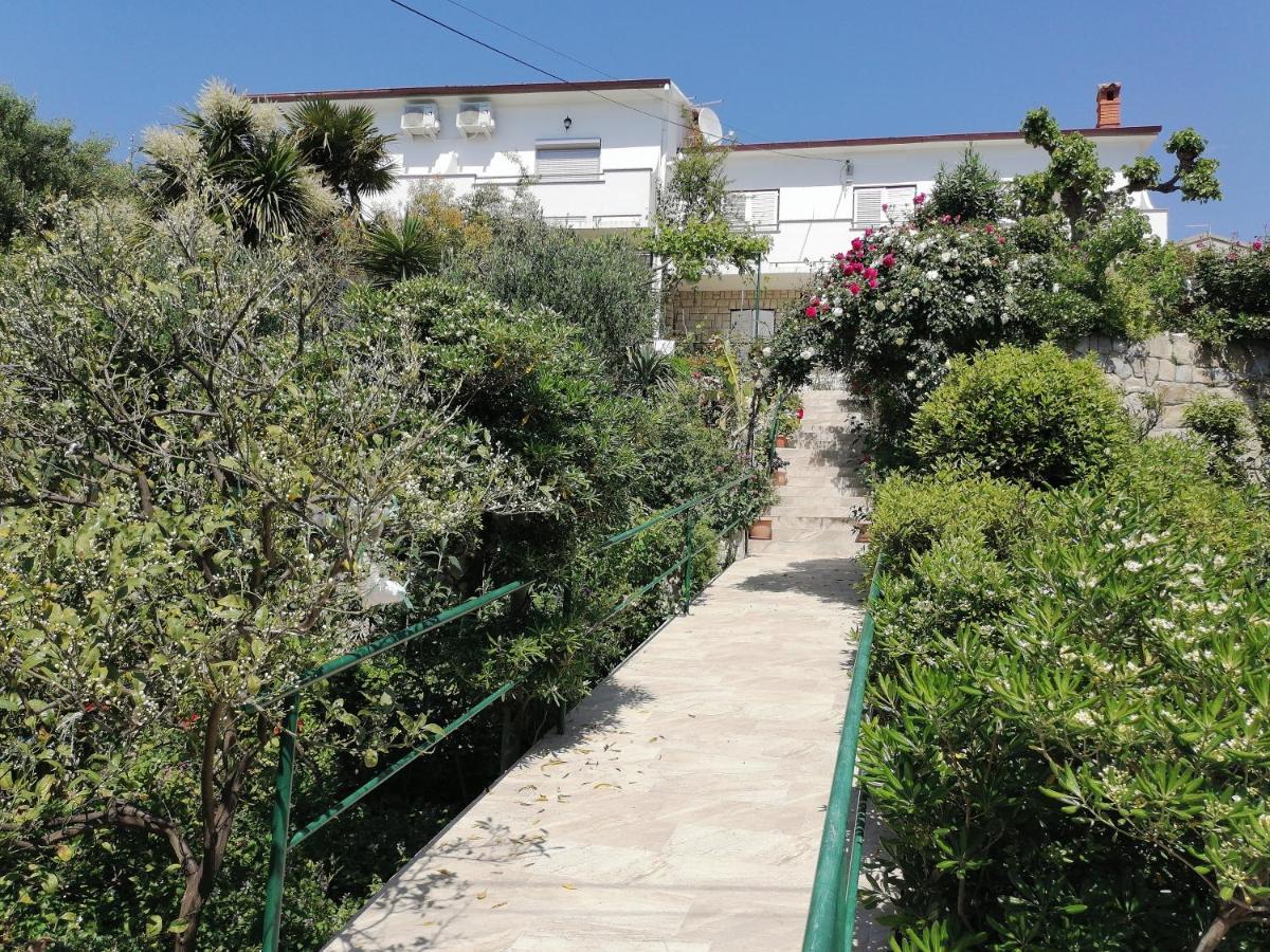 Paradise House At Sea Rab Town Esterno foto