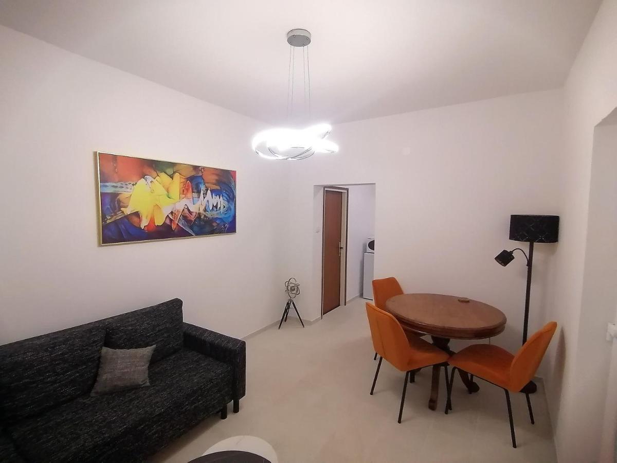 Paradise House At Sea Rab Town Esterno foto